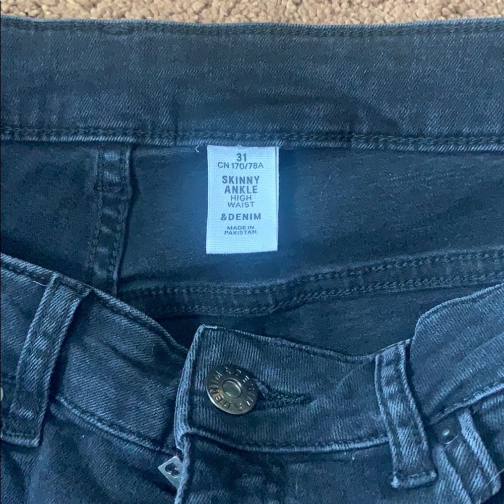 H&M pants - Picture 4 of 4